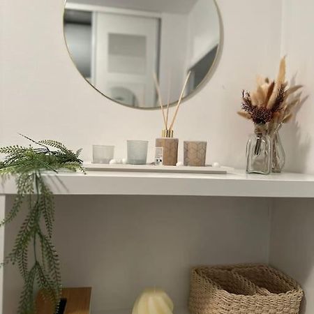 Apartamento Studio Charmant Et Cosy Rueil-Malmaison Exterior foto